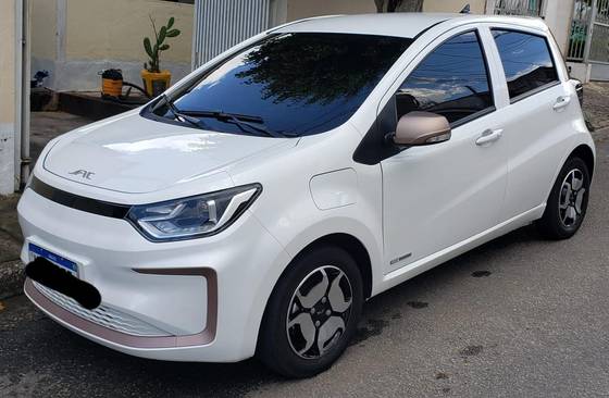 JAC E-JS1 ELÉTRICO AUTOMÁTICO